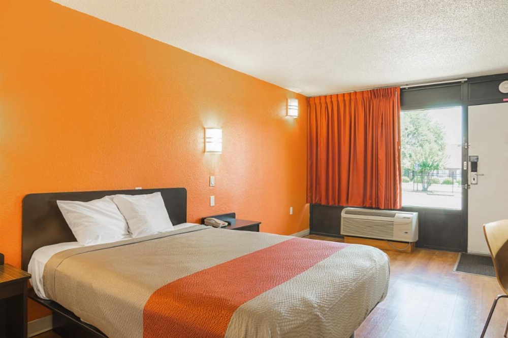 Motel 6-Little Rock, AR - West Image 14