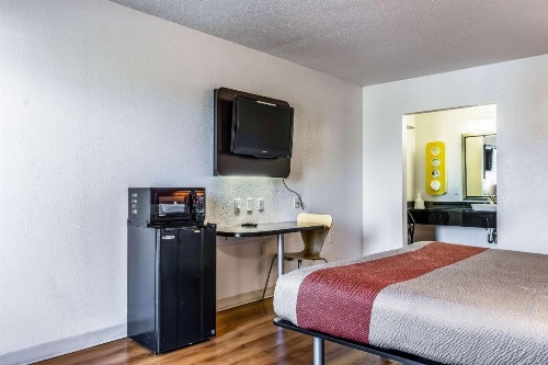 Motel 6-Little Rock, AR - West image 42